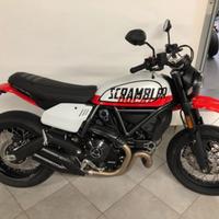 DUCATI Scrambler 800 Naked