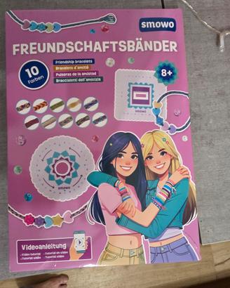 gioco bimba creazione braccialetti