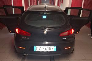 Alfa romeo 147