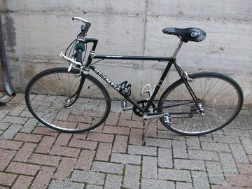 bicicletta sportiva