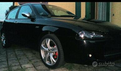 ricambi alfa 147 Q2