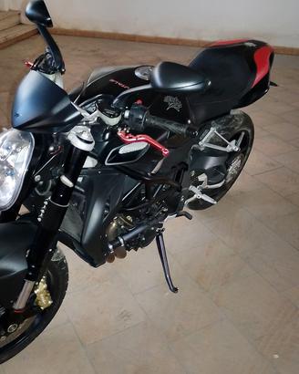 mv agusta brutale 920