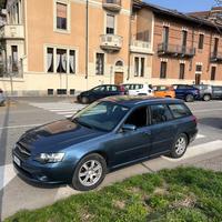 Subaru legacy 2000Sw Awd 80000 km
