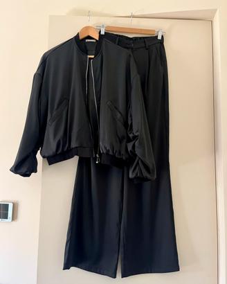 Completo giacca e pantalone
