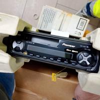 autoradio Pioneer nuovo e caricatore CD Pioneer 