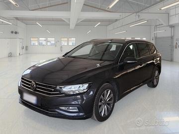 VOLKSWAGEN PASSAT VARIANT 2.0 TDI SCR EVO 110 KW B