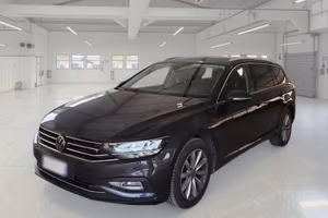VOLKSWAGEN PASSAT VARIANT 2.0 TDI SCR EVO 110 KW B