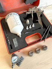 Pistola verniciatura Walcom Slim HTE con ugelli