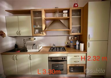 Cucina  completa di elettrodomestici