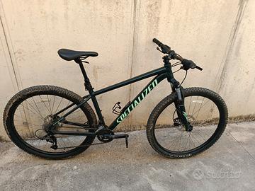 Bici Specialized MTB Rockhopper 2025