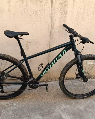 Bici Specialized MTB Rockhopper 2025