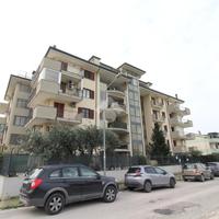 4 LOCALI A SAN PRISCO