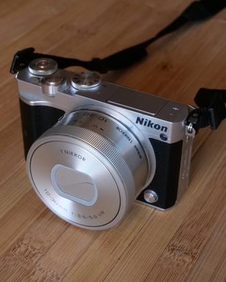 Nikon J5 + 10-30mm