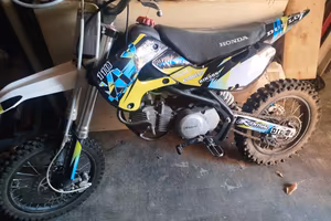 Pit Bike PBS 160