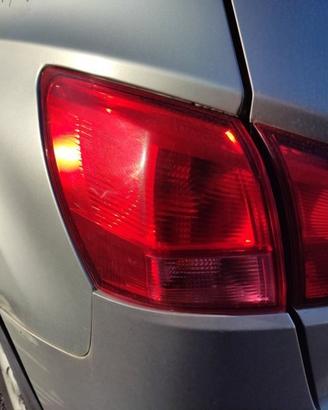 Fanale posteriore sx NISSAN QASHQAI 2008
