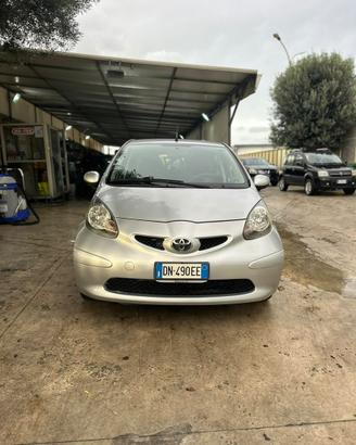 toyota aygo AUTOMATICA