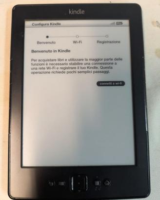 Kindle Amazon eReader D01100, 2 GB, Wi-Fi, 6 polli