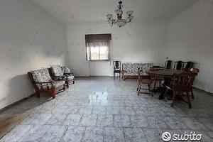 Villetta alla Marina di Lizzano località Bagnara