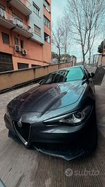 Alfa Romeo Giulia Veloce 2.2 210 CV Q4