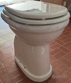 Vaso wc per anziani con coprivaso