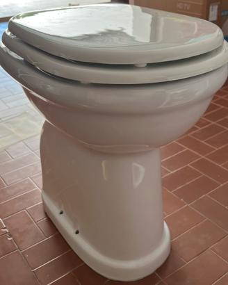 Vaso wc per anziani con coprivaso
