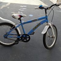 Bicicletta 22 pollici regolabile in altezza