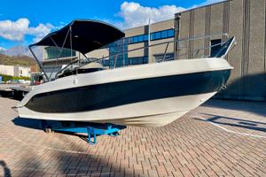 Barca senza patente, 7 persone, uso solo lago