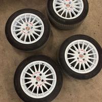Cerchi OZ 16" Superturismo WRC con gomme Michelin
