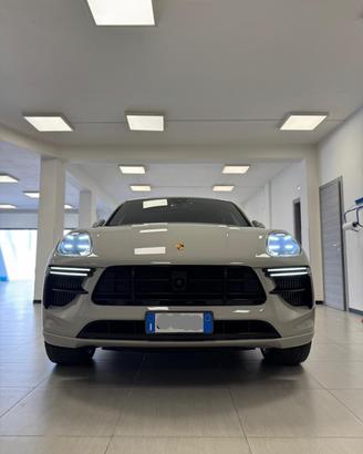 Porsche Macan 2.9 Turbo