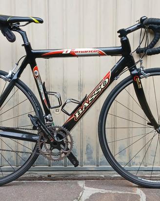 bicicletta corsa  Basso telaio in carbone