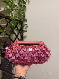 Borsa a mano all’uncinetto