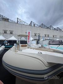 Gommone Capelli Tempest 750