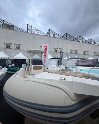 Gommone Capelli Tempest 750 pronta consegna
