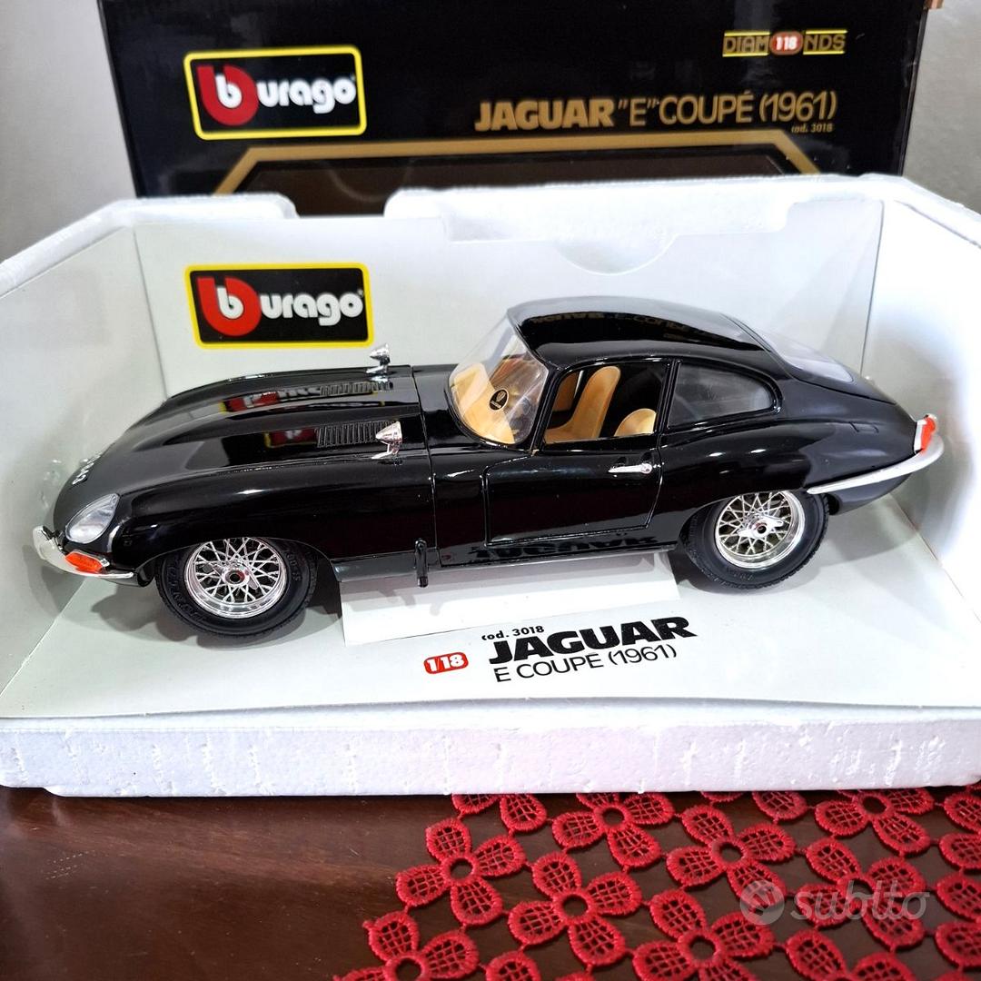 Jaguar Type E Coupé 1/18 Bburago, Miniature Métal Noire, Occasion