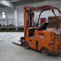 Carello elevatore om