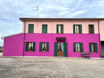 Casa singola con annesso rustico