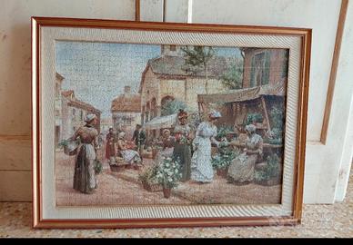 Cornice in legno dorato