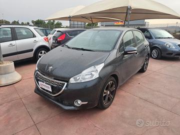 Peugeot 208 PureTech 82 3 porte Allure