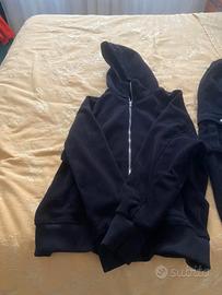 Completo felpa e pantaloni 