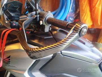 Paramani nuovo carbon look Honda nc750x