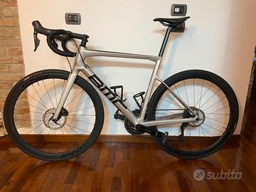 Bicicletta bmc slr five taglia 56 cambio Di2 12 V