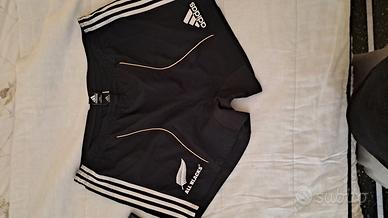 Pantaloncini adidas