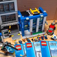 lego city caserme polizia 2 set