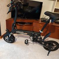 bicicletta elettrica pieghevole 