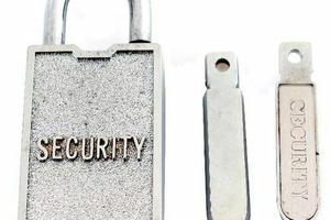 Lucchetto antifurto con chiave magnetica