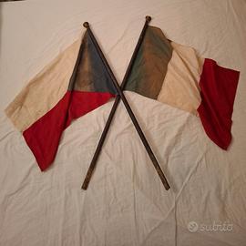 2 Bandiere d'Epoca con Asta Originale (55x70 cm)