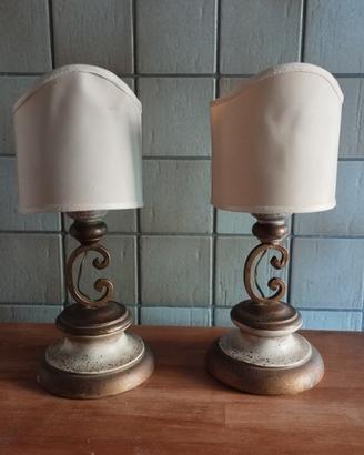 Coppia di lampade in legno