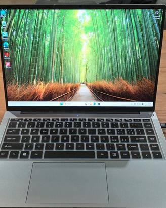 Notebook Y11 Intel I5-8210Y 15.6inch