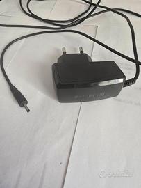 Caricabatteria Samsung a spina rotonda