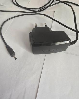 Caricabatteria Samsung a spina rotonda